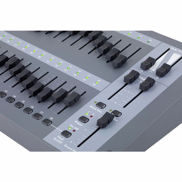 Galerie Showtec Easy Fade 36 6